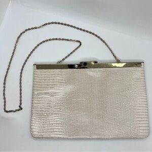 Vintage Etra Ivory Leather Clutch 1960-1970s Lizard Embossed Evening Bag w Chain